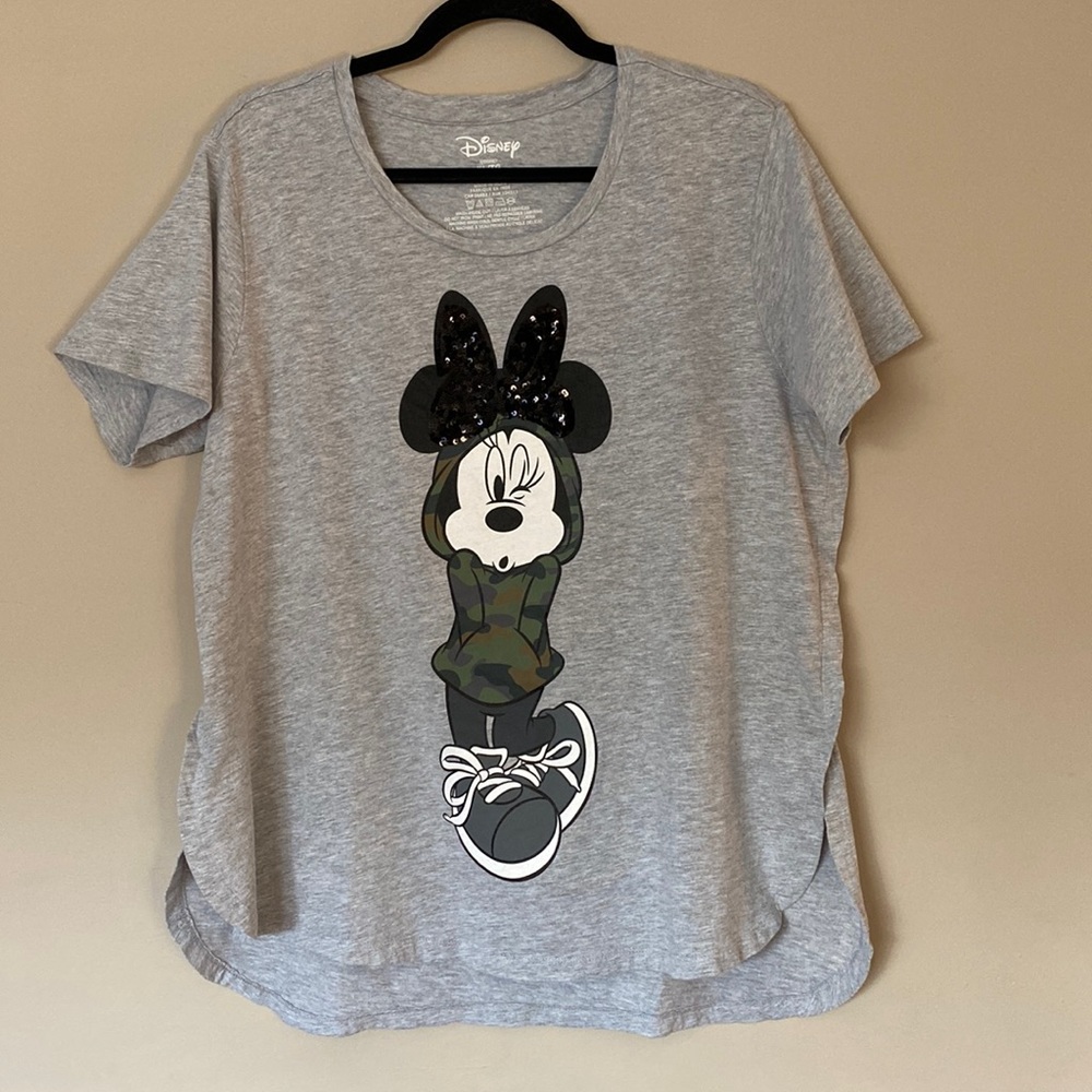 [XL] Disney Minnie Mouse Graphic Short Sleeve Tee Shirt